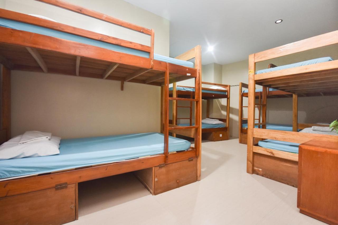 Hostel Boracay Backpackers