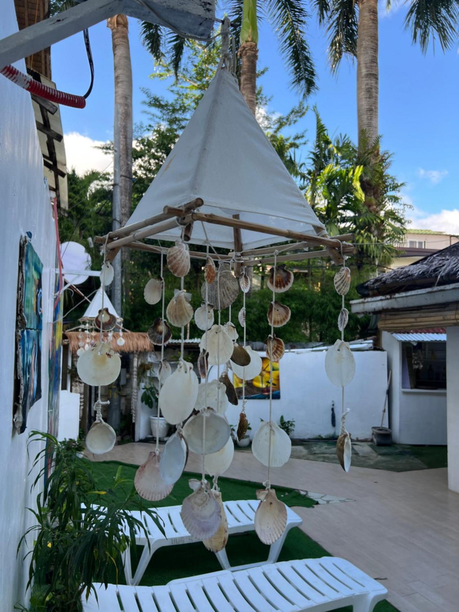 Hostel Boracay Backpackers *