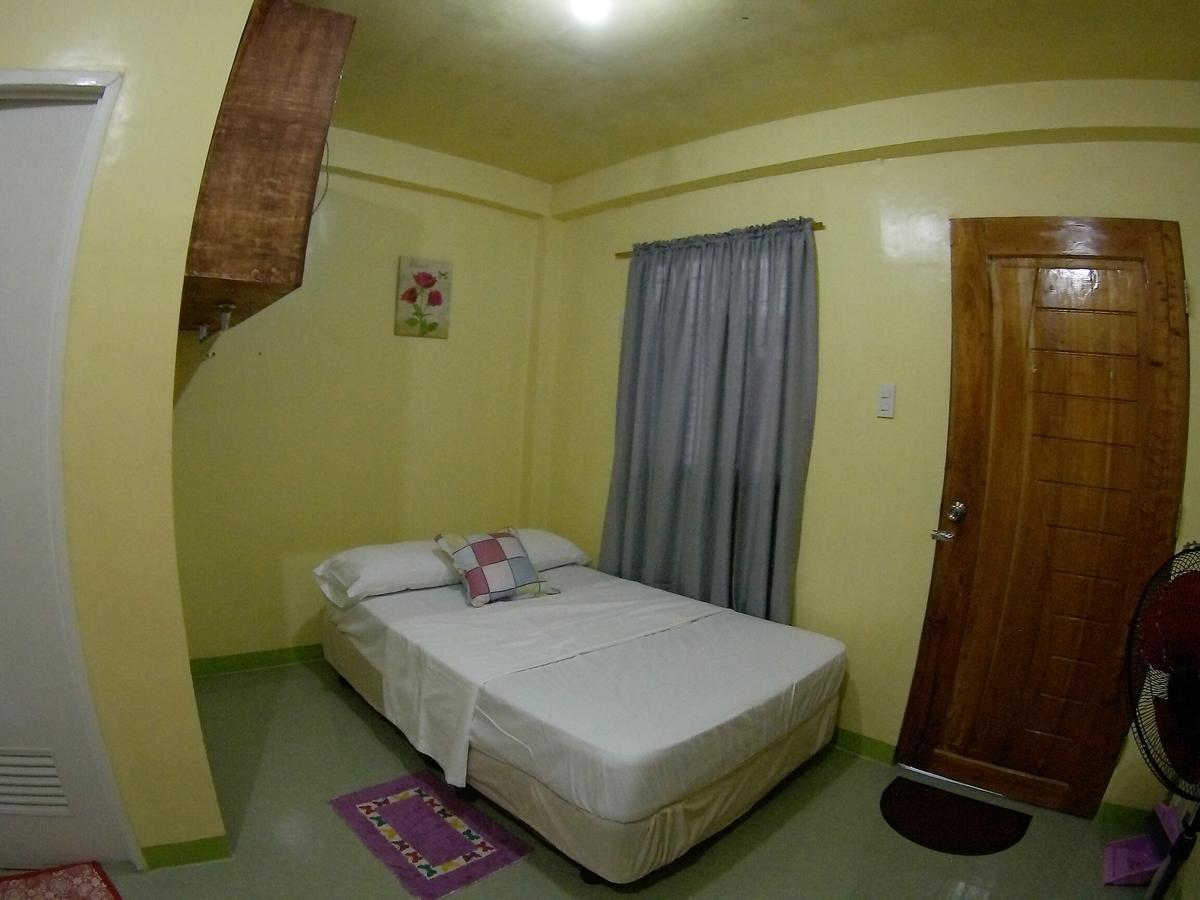Ostello Boracay Backpackers