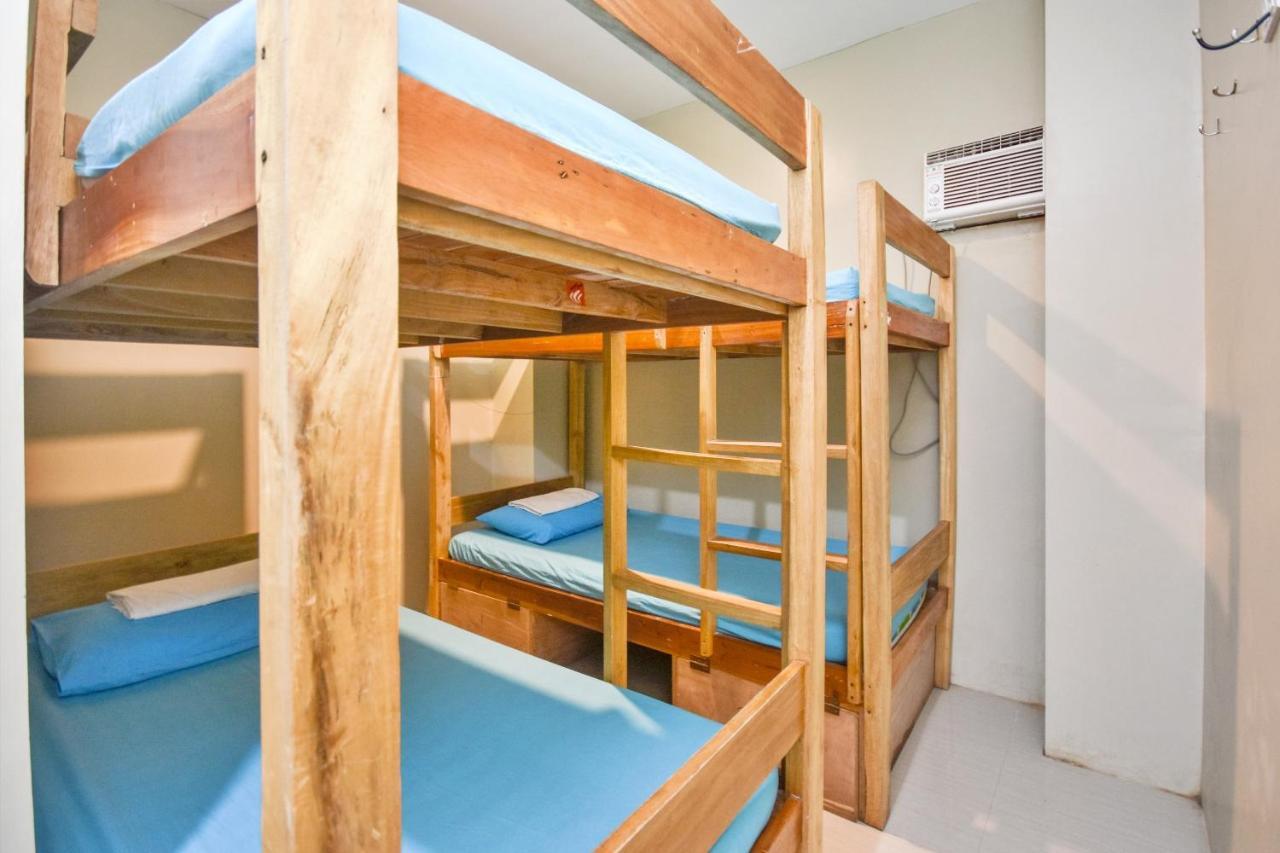 Hostel Boracay Backpackers